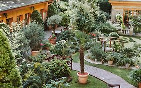 Garden Boutique Hotel